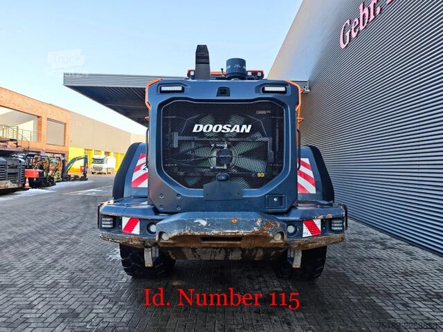 Nakladač Doosan DL 420-7K Wage German Machine!
