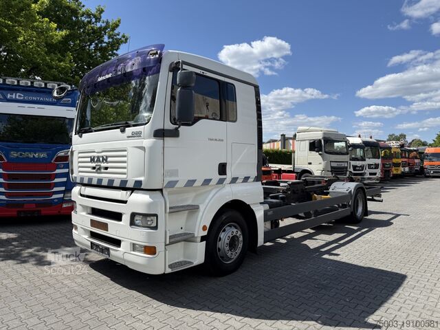 Autocarro con carrozzeria swap MAN TGA 18.350 4X2 LL Fahrschule