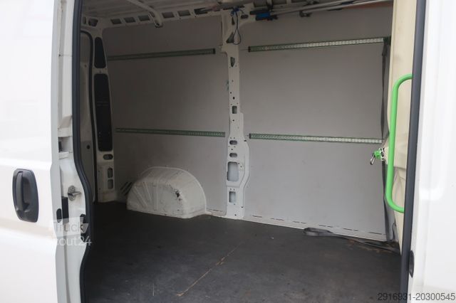 Magas tetős furgon PEUGEOT Boxer Kasten Hochraum 333 L2H2 Pro BlueHDi 140 S