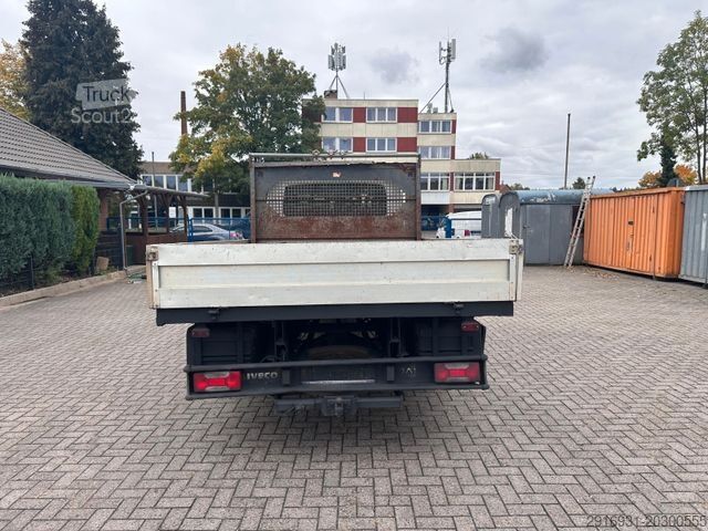 Furgonetka pick-up IVECO Daily Pritsche DoKa / 1. Hand/ Fahrzeugnr: A91