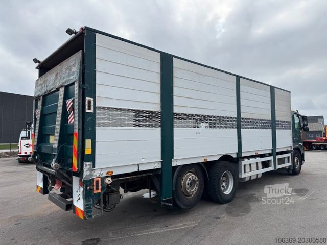 Kreaturvogn VOLVO FM9 380 6x2*4 Tiertransporter / Livestock