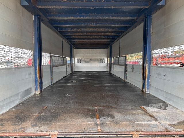 Kreaturvogn VOLVO FM9 380 6x2*4 Tiertransporter / Livestock