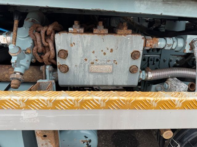 Vakuumtanktankvogn MAN TGL 12.240 4x2 Hvidtved Larsen SLP 5.5