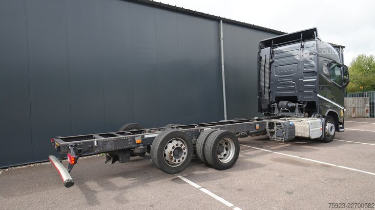 Șasiu cu cabină Volvo FH 420 6x2 chassis truck