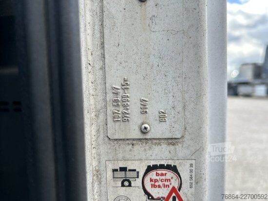 Kamion z zamenljivo nadgradnjo MERCEDES-BENZ KöGEL, WIESEL / UMSETZER  , NICHT FUNKTIONSTüCHTIG - ERSATZTEILTRäGER