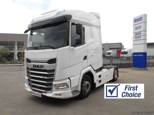 Tracteur routier standard DAF XG 480