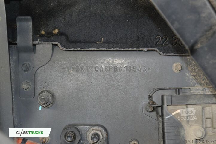 Standard tractor unit VOLVO FH 460 Globetrotter XL i-Save