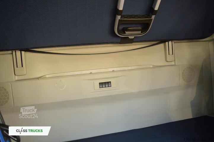 Standaard trekker VOLVO FH 500 Globetrotter XL Varios