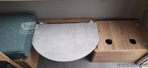 Караван Niewiadow N-126 D