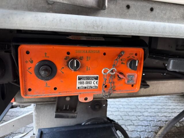 Suitcase Schmitz Cargobull SCB*S2 Palletkist 2500KG LBW APK/TUV 01-2027