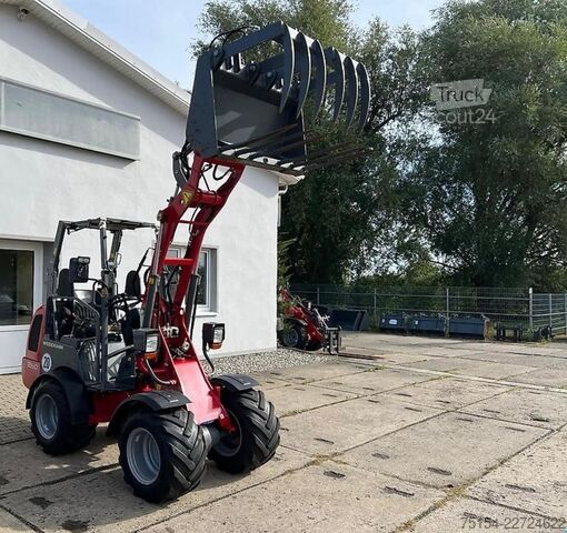 Tracteur de cour Weidemann 1260 EPS-Klappdach / ECS