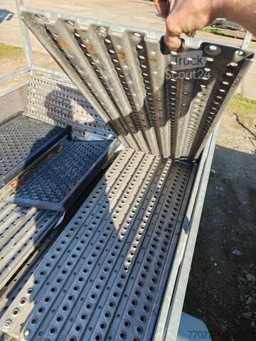 Fahrgestellteil MAN Alu Loopplaat / Loopplank / Afdekplaat chassis