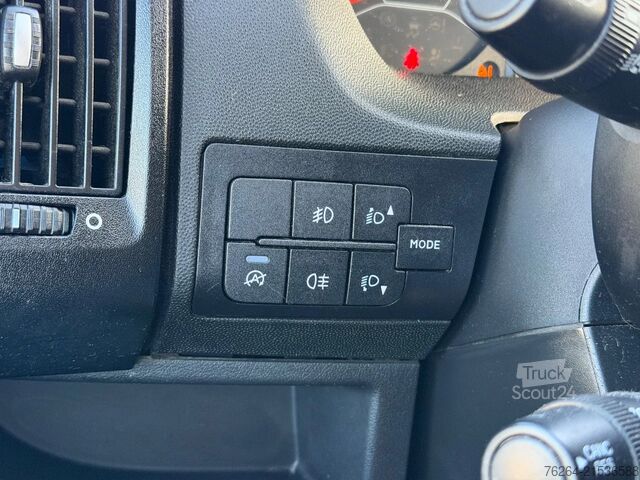 Panel van Peugeot Boxer 2.2 103kw BJ2020