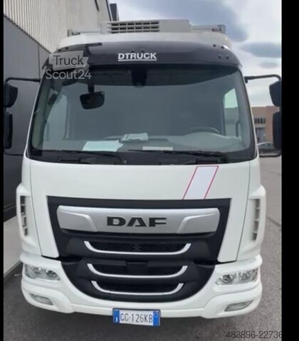 Ciągnik Daf LF 230