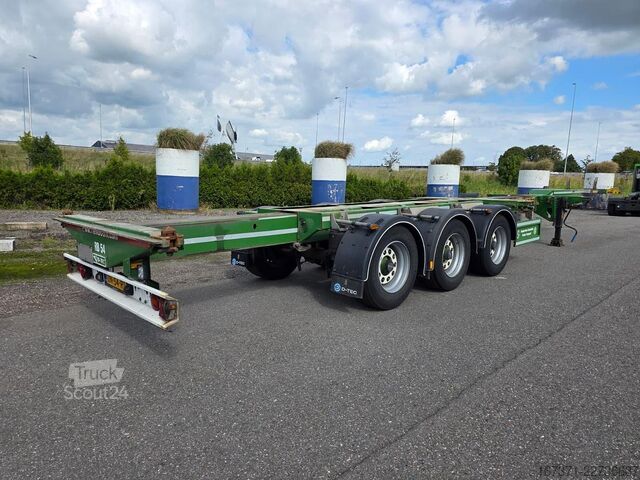 Preprava kontajnerov D-TEC FLEXITRAILER/ALL CONNECTIONS/3 X EXTENDIBLE/486...