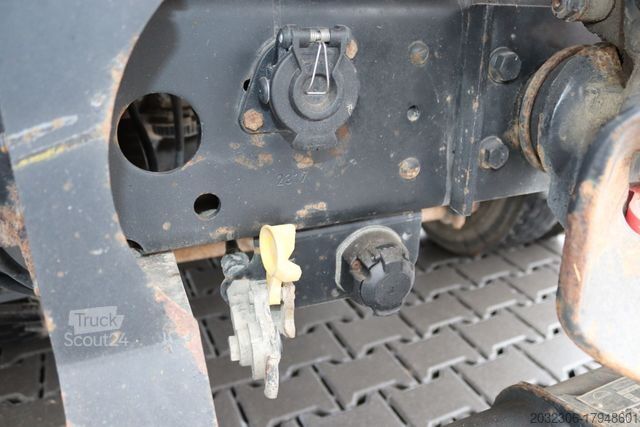 3-stranski samooskrbni voziček MAN TGL TGL 8.220 4x2 Meiller Kipper