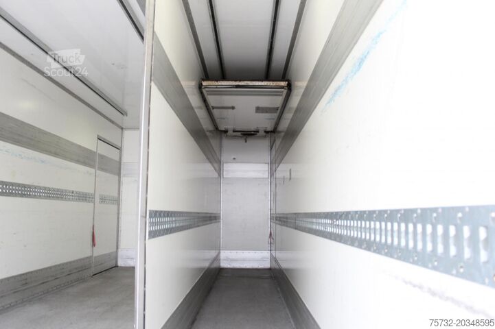 Camion refrigerato Mercedes-Benz Atego 1221 E6 Carrier Multi-Temp Strom Türen+LBW
