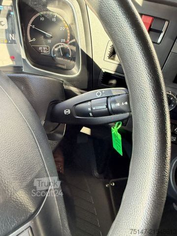 Swap body truck MERCEDES-BENZ 2540 L Actros 6x2 Fahrschule 5-Sitzer Liftachse