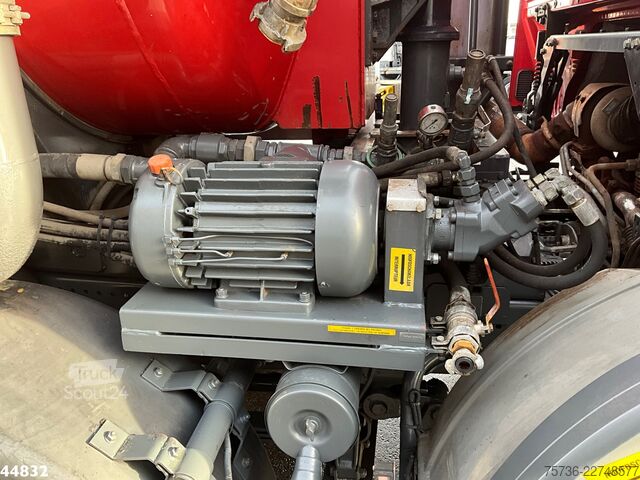 Veicolo di aspirazione Mercedes-Benz Actros 4141 8x4 Kroll Saug/Spul aufbau