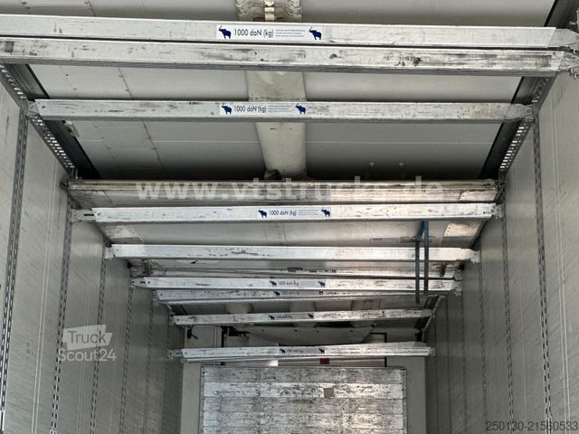 Reefer semitrailer SCHMITZ CARGOBULL SKO 24 Thermo-King, Trennwand, Blumenbreite