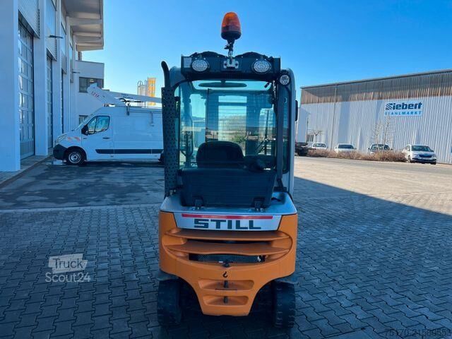 περονοφόρο ανυψωτικό Still RX70-16 / Triplex: 4.60m / 2.439h! / SS / Klima