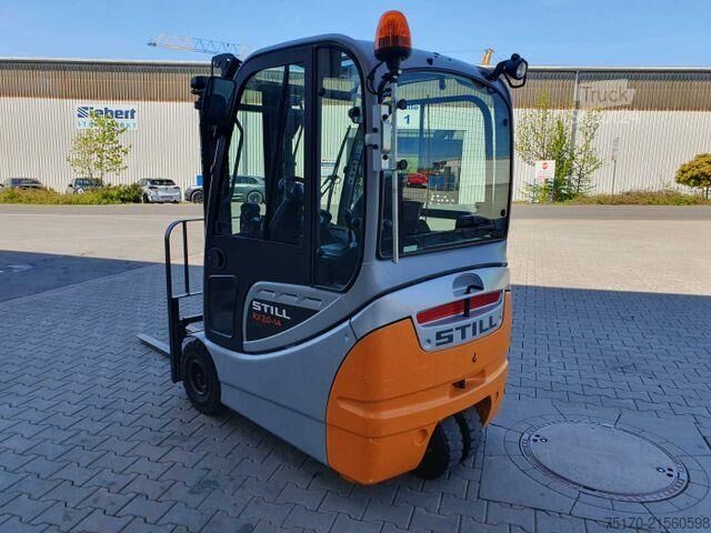 περονοφόρο ανυψωτικό Still RX20-14 / 2016 / Triplex: 4.60m! / 271h / SS