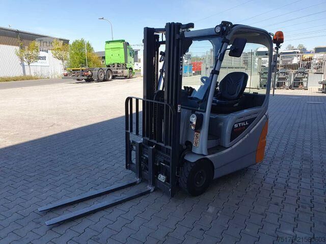 περονοφόρο ανυψωτικό Still RX20-14 / 2023 / Triplex: 4.30m! / 100h! / SS