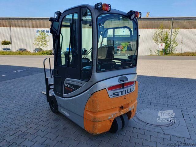 περονοφόρο ανυψωτικό Still RX20-14 / 2023 / Triplex: 4.60m! / 2.604h / SS