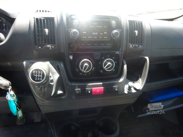 Pick-up kombi FIAT Ducato Maxi Doka Pritsche Fassi Ladekran