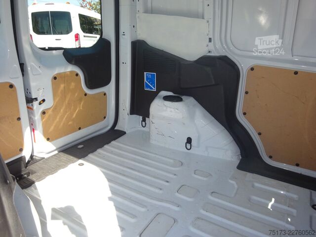 Skåpbil FORD Transit Courier Kasten 75PS Trend Klima PPS