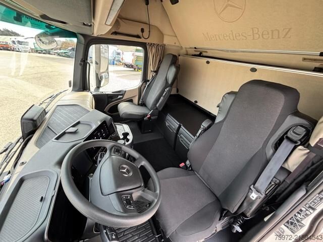 Τυπική μονάδα τράκτορα Actros 1851 LS