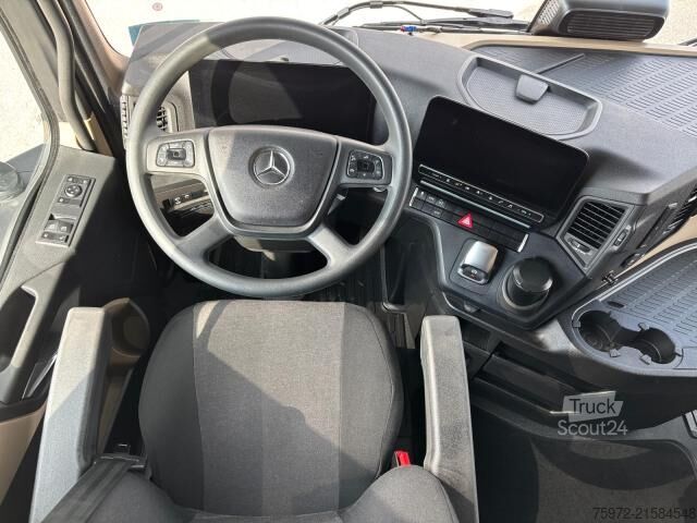 Τυπική μονάδα τράκτορα Actros 1851 LS