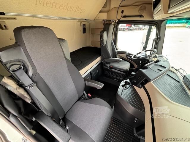 Τυπική μονάδα τράκτορα  Actros 1851 LS