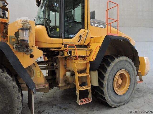 Челен товарач VOLVO L180H German Machine