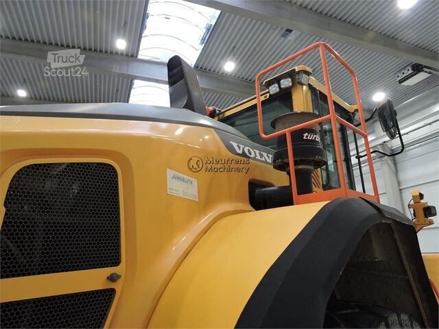 Челен товарач VOLVO L180H German Machine