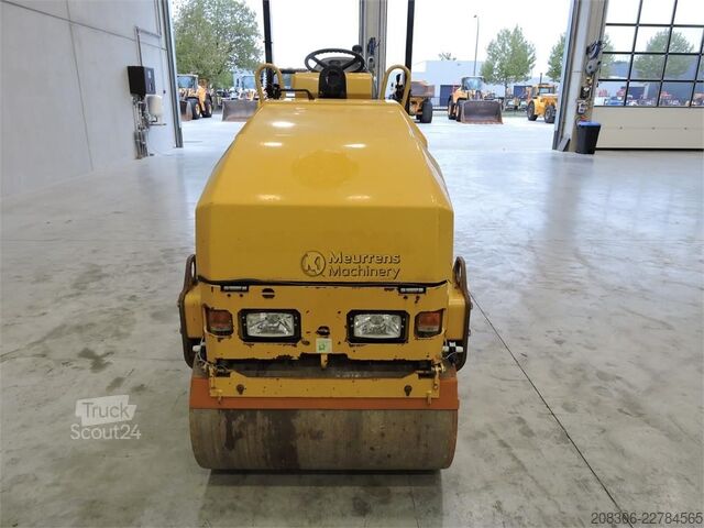 Tek tamburlu silindir CATERPILLAR CB1.7