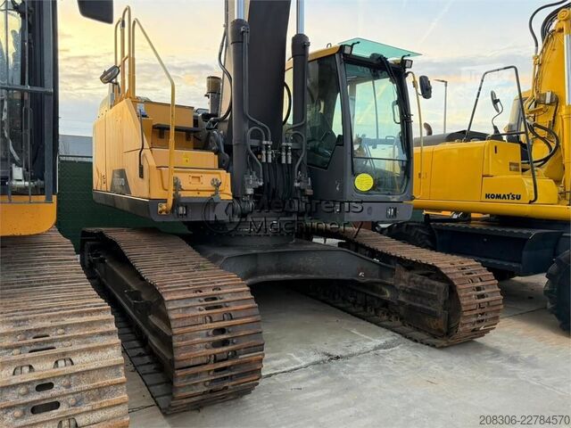 Excavator pe şenile VOLVO EC300EL