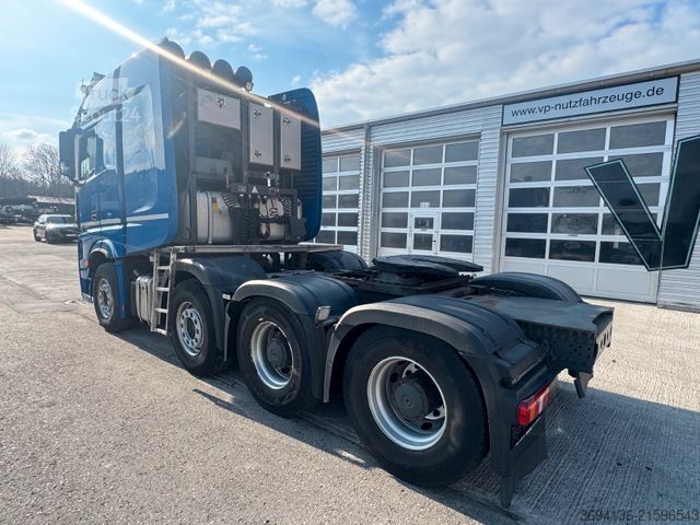 Heavy-duty truck MERCEDES-BENZ Actros 4151 SLT 8x4 155 t. ZGG
