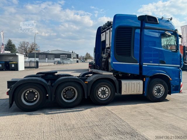 Heavy-duty truck MERCEDES-BENZ Actros 4151 SLT 8x4 155 t. ZGG
