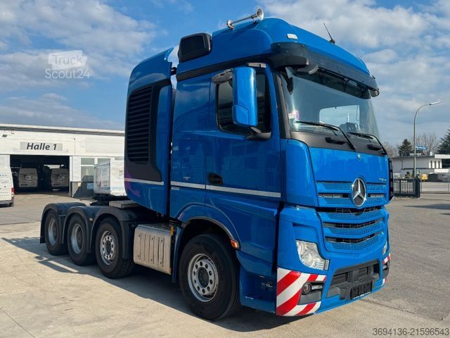 Heavy-duty truck MERCEDES-BENZ Actros 4151 SLT 8x4 155 t. ZGG