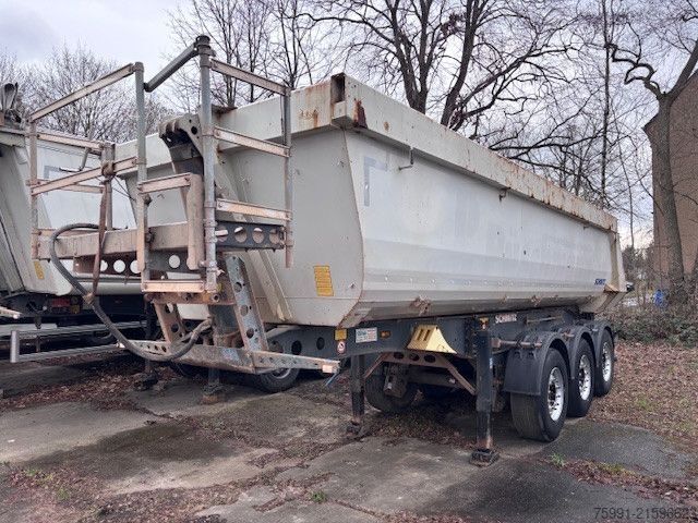 Semirimorchio ribaltabile SCHMITZ CARGOBULL SKI 24 7,5 verstärkte Ausführung