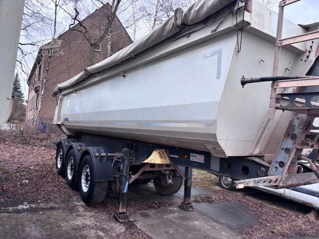 Semirimorchio ribaltabile SCHMITZ CARGOBULL SKI 24 7,5 verstärkte Ausführung