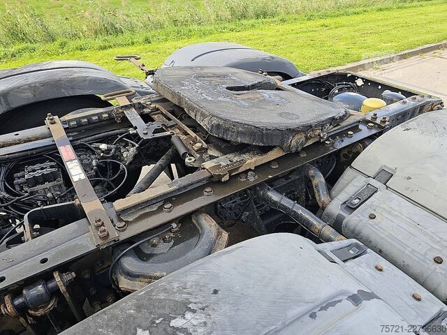 Standard-SZM MAN 26.500 TGX 6x2/2 BLS