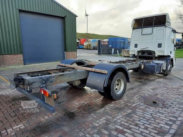 Шасси с кабиной IVECO 120E22