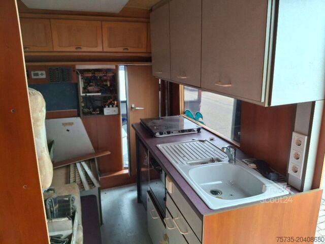 MERCEDES-BENZ LP 813 MERCEDES-BENZ LP 813