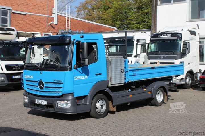 Three-way tipper van Mercedes-Benz Atego  921  Seitenkipper 3-Sitzer AHK ACC