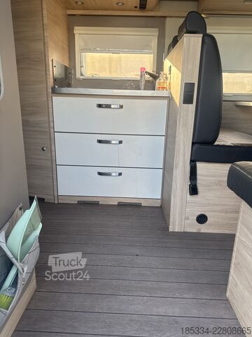 Polointegrovaný karavan Fiat Ducato Weinsberg Carasuite 2024 | Boîte automatique | 5 couchages