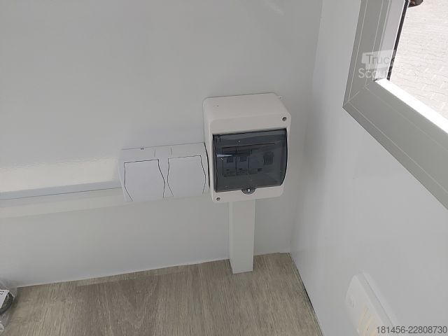 Remorque professionnelle trailershop Retro Compact 250cm innen Licht 230 V 1 Klappe Neu verfügbar