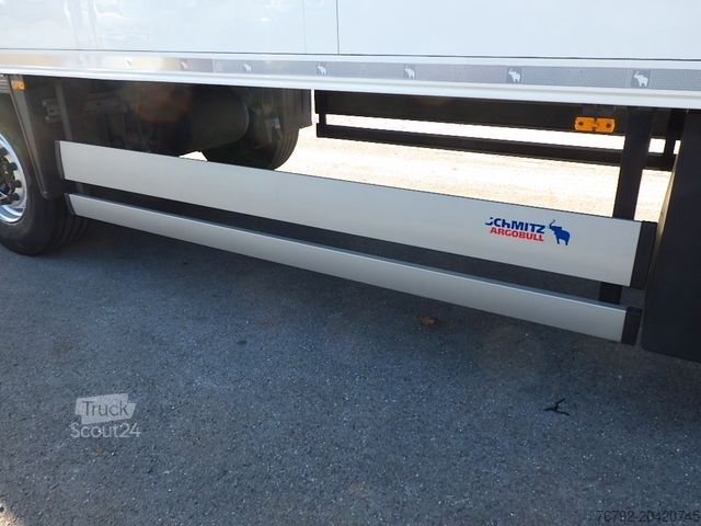 Koeloplegger SCHMITZ CARGOBULL SKO 24/L FP 45 Multitemp/Doppelst./LBW 3to./Lift