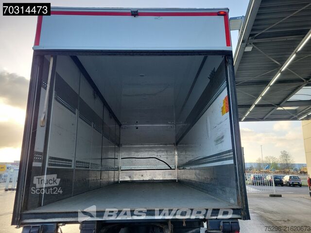 Box body Mercedes Antos 1827 4X2 19.5tonner 2000kg Ladebordwand A...